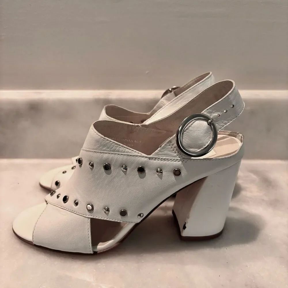 Topshop Nixie Studded Peep Toe Block Heel Sandals White Size 10